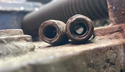 Боєприпаси, вибухи, травми Боєприпаси, вибухи, травми