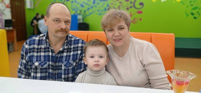 Мати загинула, а 8-річний брат лишився без руки. Історія родини Головко, яка потрапила під обстріл Кривого Рогу 4 квітня Мати загинула, а 8-річний брат лишився без руки. Історія родини Головко, яка потрапила під обстріл Кривого Рогу 4 квітня
