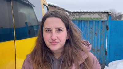 "Перший раз, коли аж руки тремтіли". Що відбувається на місці атаки БпЛА на Павлоград на Дніпропетровщині "Перший раз, коли аж руки тремтіли". Що відбувається на місці атаки БпЛА на Павлоград на Дніпропетровщині