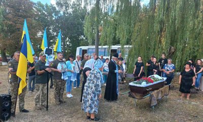 На Кіровоградщині попрощалися з Миколою Нікітіним та Олегом Вакуленком На Кіровоградщині попрощалися з Миколою Нікітіним та Олегом Вакуленком