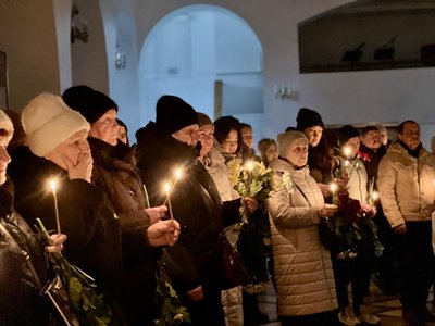 Із 43-річним лейтенантом Андрієм Люклянчуком попрощались у Рівному Із 43-річним лейтенантом Андрієм Люклянчуком попрощались у Рівному