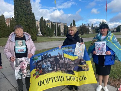"848 днів був у полоні": мама звільненого оборонця Маріуполя з Сумщини розповіла про сина "848 днів був у полоні": мама звільненого оборонця Маріуполя з Сумщини розповіла про сина