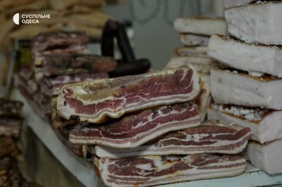 Скільки коштує святковий кошик: ціни на одеському "Привозі"