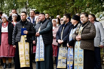 "Борцям за волю України, воякам УПА" : відкрили пам'ятник у селі на Рівненщині "Борцям за волю України, воякам УПА" : відкрили пам'ятник у селі на Рівненщині