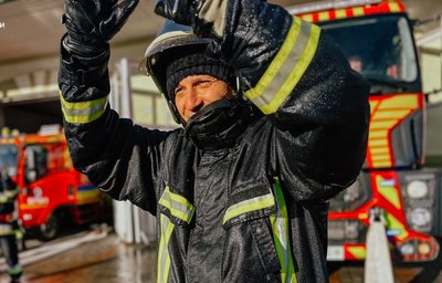 ДСНС, рятувальники, облили водою, провели на пенсію ДСНС, рятувальники, облили водою, провели на пенсію
