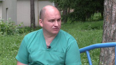 Оперував під час обстрілів: історія лікаря з Луганщини, який нині живе і працює на Рівненщині Оперував під час обстрілів: історія лікаря з Луганщини, який нині живе і працює на Рівненщині
