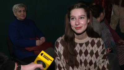 Вистава в укритті: у драмтеатрі у Чернігові відкрили андерсцену Вистава в укритті: у драмтеатрі у Чернігові відкрили андерсцену
