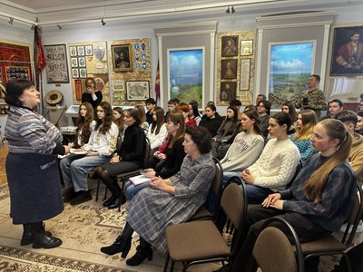 У Полтаві презентували виставку військових шевронів у музеї "Поле Полтавської битви" У Полтаві презентували виставку військових шевронів у музеї "Поле Полтавської битви"