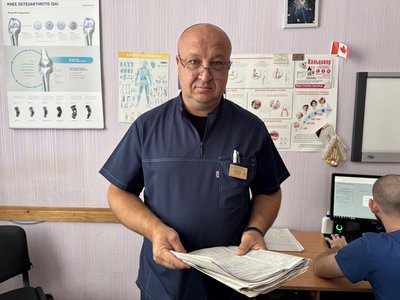 «Ми думали просто проїде, а він на нас». Водію, підозрюваному в наїзді на дітей в Апостоловому, обрали запобіжний захід «Ми думали просто проїде, а він на нас». Водію, підозрюваному в наїзді на дітей в Апостоловому, обрали запобіжний захід
