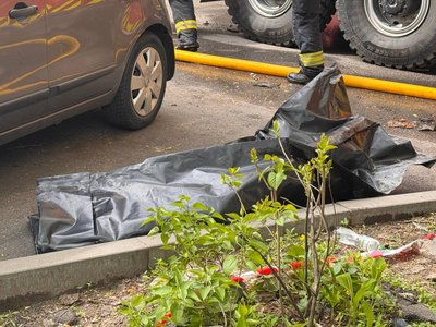 "Моя дружина загинула — в неї не було шансів". Що відбувається на місці атаки по Дніпру "Моя дружина загинула — в неї не було шансів". Що відбувається на місці атаки по Дніпру