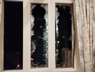 "Головне – почати гасити": як одесит із сусідами загасив пожежу після удару дрона "Головне – почати гасити": як одесит із сусідами загасив пожежу після удару дрона