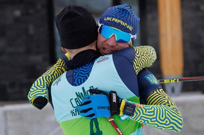 Українські паралімпійці Сергій Романюк та Серафим Драгун на Кубку світу-2025/26 з лижних перегонів у Кенморі Українські паралімпійці Сергій Романюк та Серафим Драгун на Кубку світу-2025/26 з лижних перегонів у Кенморі