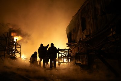 пожежа, основ'янський район, харків, удар 4 травня 2024 року пожежа, основ'янський район, харків, удар 4 травня 2024 року