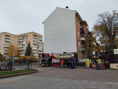 Судяться через мурал: в адмінсуді оскаржують мораторій Рівненського міськвиконкому на створення стінописів Судяться через мурал: в адмінсуді оскаржують мораторій Рівненського міськвиконкому на створення стінописів