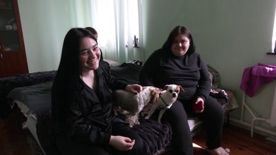 Як живуть переселенці, евакуйовані з Донеччини на Рівненщину Як живуть переселенці, евакуйовані з Донеччини на Рівненщину