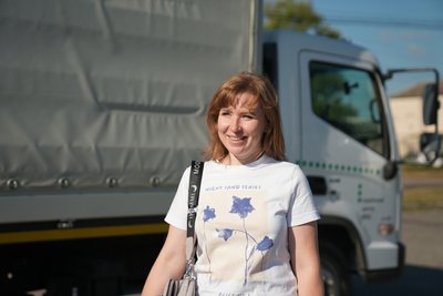 Від тюльпанів до вантажівки: історія квіткарки з Сумщини, яка стала водійкою семитонної автівки Від тюльпанів до вантажівки: історія квіткарки з Сумщини, яка стала водійкою семитонної автівки