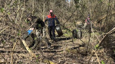 У Вінниці відбулася толока на річці Скельна: що вдалося зробити У Вінниці відбулася толока на річці Скельна: що вдалося зробити