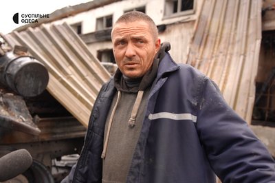 Наслідки удару дронів по Одещині 22 квітня 2024 року, тракторист Андрій Наслідки удару дронів по Одещині 22 квітня 2024 року, тракторист Андрій