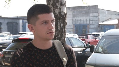 Ночував у машині, аби потрапити на іспит: про роботу сервісного центру МВС у Чернігові