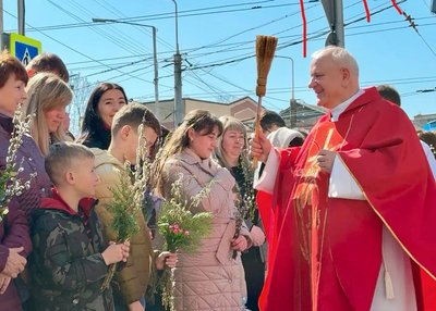 освячення верби, римо-католики, костел, тернопіль, вербна неділя освячення верби, римо-католики, костел, тернопіль, вербна неділя