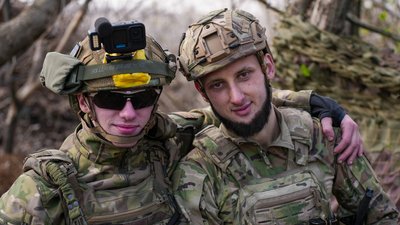 Військовослужбовці 30-ї окремої механізованої бригади Владислав та Вадим Донецька область Військовослужбовці 30-ї окремої механізованої бригади Владислав та Вадим Донецька область