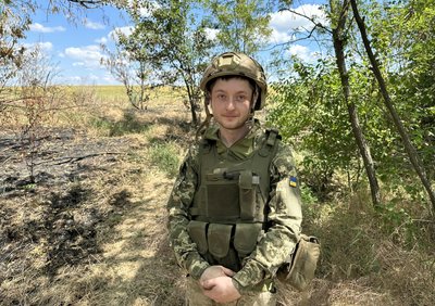 Дрони-камікадзе FPV-дрони фронт військовослужбовці 25 окрема повітряно-десантна Січеславська бригада боєць "Сімба" Донецька область Дрони-камікадзе FPV-дрони фронт військовослужбовці 25 окрема повітряно-десантна Січеславська бригада боєць "Сімба" Донецька область