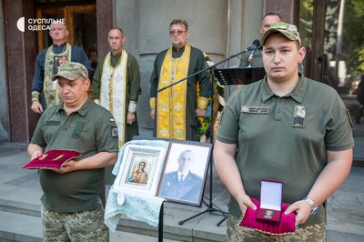 Захищав Україну до кінця: в Одесі попрощалися з прикордонником Денисом Качуркою