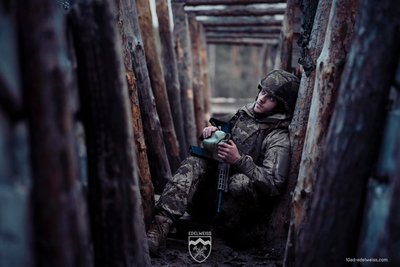 По опівночі прокинулись від ударів. Наскільки мирним було "великоднє перемир'я" на фронті та у містах Донеччини По опівночі прокинулись від ударів. Наскільки мирним було "великоднє перемир'я" на фронті та у містах Донеччини