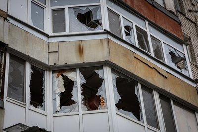 "Таке враження, ніби бомба влучила". Херсонці розповіли про чергову російську атаку "Таке враження, ніби бомба влучила". Херсонці розповіли про чергову російську атаку