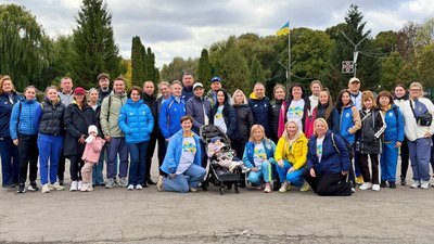 У місті на Волині висадили липову алею в пам'ять про полеглих воїнів У місті на Волині висадили липову алею в пам'ять про полеглих воїнів