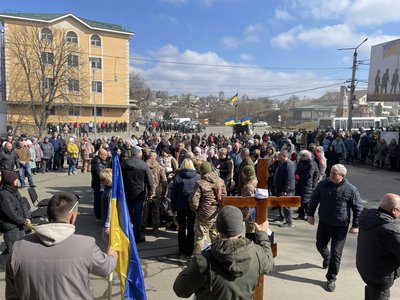 На щиті повернувся захисник з Черкащини