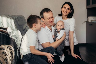 "Ми відновимось": історія родини, яка постраждала під час ракетного удару по Полтаві "Ми відновимось": історія родини, яка постраждала під час ракетного удару по Полтаві