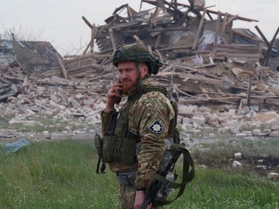 Військовий у Вовчанську у 2024 році Військовий у Вовчанську у 2024 році