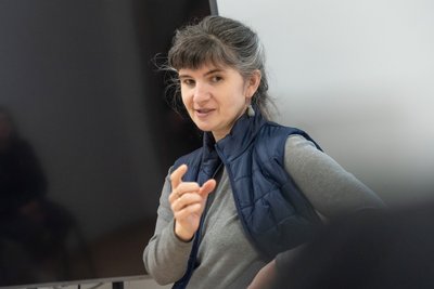 «Джокер має навчитися слухати тишу — там може багато проявитися». Що таке театр пригноблених і як він працює в Україні «Джокер має навчитися слухати тишу — там може багато проявитися». Що таке театр пригноблених і як він працює в Україні