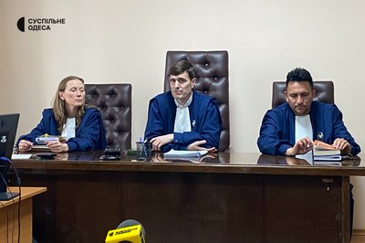 Суд над Майоренком: обвинувачений не визнає провини, справу розглядатимуть у повному обсязі. Суд над Майоренком: обвинувачений не визнає провини, справу розглядатимуть у повному обсязі.