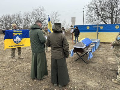 В останню дорогу провели воїна з Тернопільщини Василя Болдака В останню дорогу провели воїна з Тернопільщини Василя Болдака
