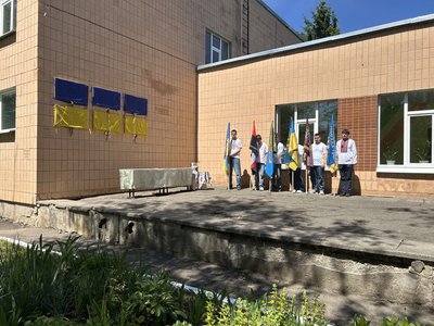 У Мачухах на Полтавщині відкрили меморіальні дошки шістьом полеглим воїнам У Мачухах на Полтавщині відкрили меморіальні дошки шістьом полеглим воїнам