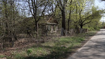 Як живе покинуте після аварії на ЧАЕС село Редьківка, з якого люди переїхали ближче до Чернігова Як живе покинуте після аварії на ЧАЕС село Редьківка, з якого люди переїхали ближче до Чернігова