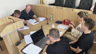Засідання суду у справі про побиття вчителя працівником ТЦК, 10 червня 2025 року Засідання суду у справі про побиття вчителя працівником ТЦК, 10 червня 2025 року