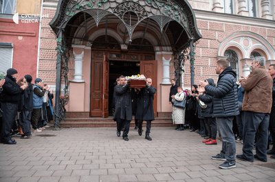 В Одесі попрощалися з актором "Маски-шоу" Володимиром Комаровим