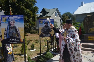 На Тернопільщині відкрили Алею Пам’яті Героїв, серпень 2024 На Тернопільщині відкрили Алею Пам’яті Героїв, серпень 2024