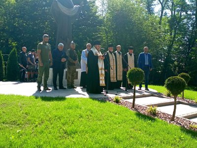 молебень молебень