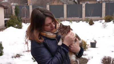 Евакуювали спочатку з-під обстрілів, а потім з затопленого притулку: як собака Оскар знайшов родину і новий дім Евакуювали спочатку з-під обстрілів, а потім з затопленого притулку: як собака Оскар знайшов родину і новий дім
