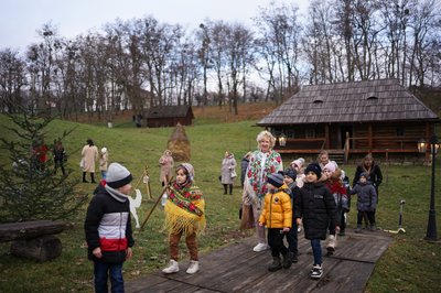 У Чернівцях запрацювала резиденція Святого Миколая: фоторепортаж