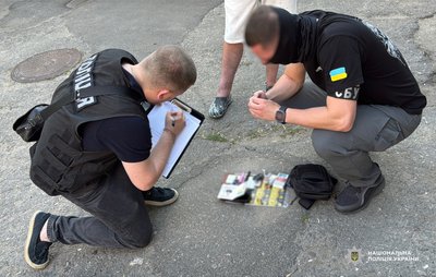 В Одесі офіцера районного ТЦК підозрюють в одержанні хабаря у вигляді тисячі літрів дизельного пального В Одесі офіцера районного ТЦК підозрюють в одержанні хабаря у вигляді тисячі літрів дизельного пального