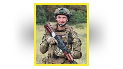 На Чернігівщині попрощалися з бійцями Андрієм Номерчуком, Сергієм Мирним та Олексієм Міщенком На Чернігівщині попрощалися з бійцями Андрієм Номерчуком, Сергієм Мирним та Олексієм Міщенком