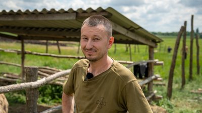 "Ковчег Максима": Як ветеран робить зірками TikTok порятованих тварин "Ковчег Максима": Як ветеран робить зірками TikTok порятованих тварин