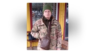 На Чернігівщині попрощалися з захисниками України Валерієм Юрченком та Леонідом Сиктимом На Чернігівщині попрощалися з захисниками України Валерієм Юрченком та Леонідом Сиктимом