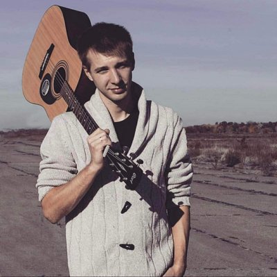 “Хочу, щоб пам’ять ішла далі”: сім’я розповіла про загиблого Дмитра Третякова із Сумщини “Хочу, щоб пам’ять ішла далі”: сім’я розповіла про загиблого Дмитра Третякова із Сумщини
