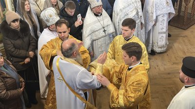 Митрополит Епіфаній освятив храм Пресвятої Трійці у селі на Черкащині Митрополит Епіфаній освятив храм Пресвятої Трійці у селі на Черкащині